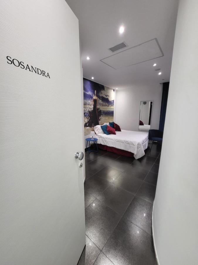 ヴィエステ Relais Viesti Bed & Breakfast エクステリア 写真